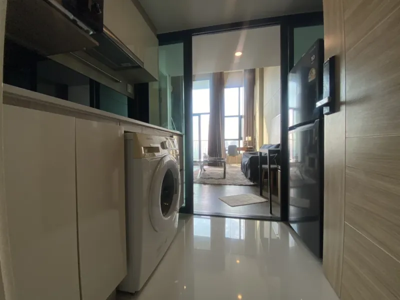 ขาย ไนท์บริดจ์ ติวานนท์ Duplex Room พร้อมชั้นลอย ชั้นสูงมาก ห้องมุมเงียบสงบ ไม่จองพลาดมากนะ