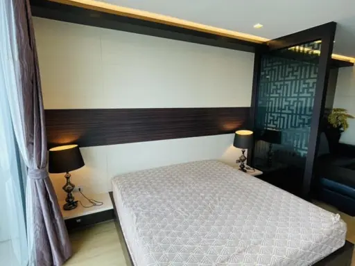ให้เช่า!! คอนโด สกายวอล์ค และ เวลซ์ เรสซิเดนซ์ ห้องสตูดิโอ Modern Luxury วิวเมือง ราคาดี จองเลย!! images
