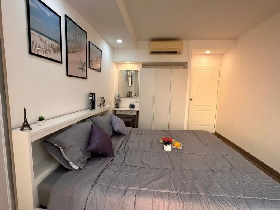 For rent: Victoria Lakeview Condominium, 11th floor, spacious room, beautifully decorated, modern style. Good like this, reserve now.