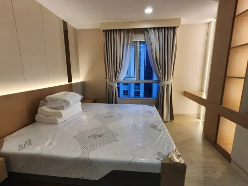 For rent, Belle Grand Rama9, large room, comfortable for a family, great price, you must not miss this place.