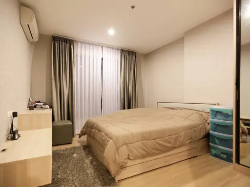 ห้องนี้แนะนำเลยจ้า ขาย เดอะ นีช โมโน รัชวิภา ผนังติดวอล สวยมาก วิวสระ ได้ไปไม่เสียใจแน่นอน ด่วน