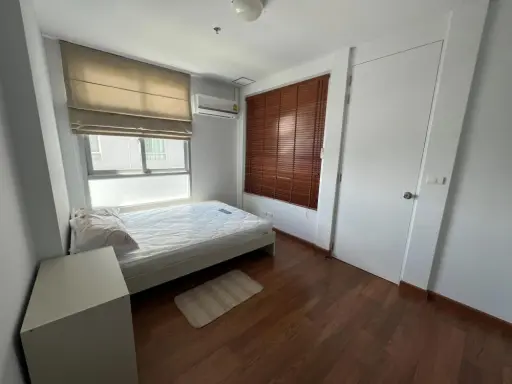 For rent The Parkland Ratchda-Thapra The room is ready Complete facilities, affordable price, book now.