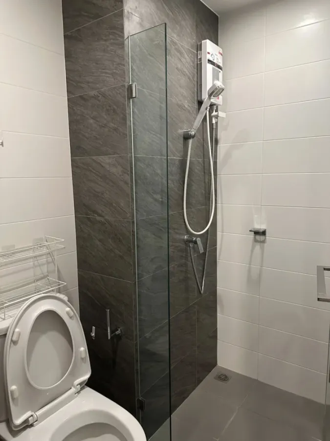 Selling Unio H Tiwanon, fully furnished. Book now! Don't miss out!