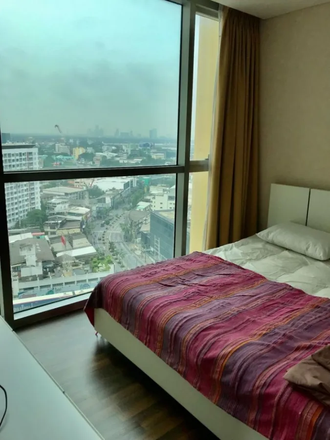 Condo for rent, Le Luxe Condominium, corner room, not attached to anyone, curved glass, good location, near BTS