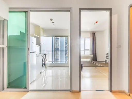 ขาย คอนโด Life Ratchadapisek 1 ห้องนอน 1 ห้องน้ำ ชั้นสูง วิวสวย พร้อมอยู่ จองเลย images