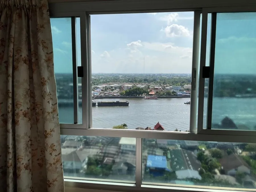 For sale or rent: Lumpini Ville Phibulsongkram Riverview Condo. Nice unit, fully furnished. Book now!