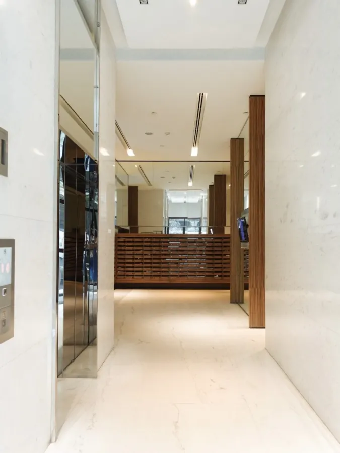 For rent: Wyne Sukhumvit, high floor, high floor, room decorated simply and elegantly, looks expensive, beautiful built-ins, can't make a reservation