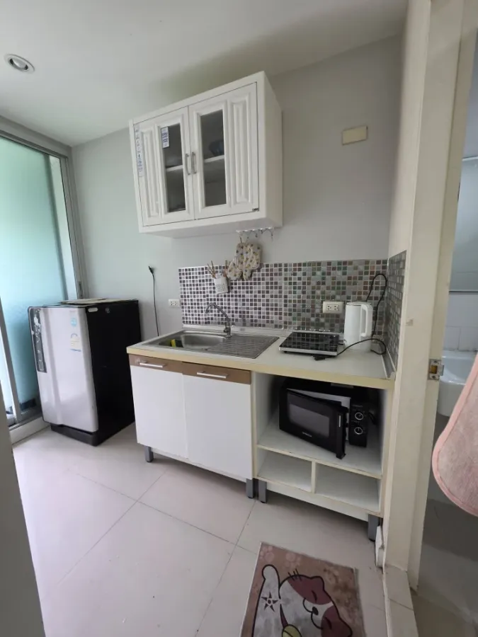 For rent: The Cube Ramkhamhaeng. Well-divided spaces, fully furnished, ready to move in.