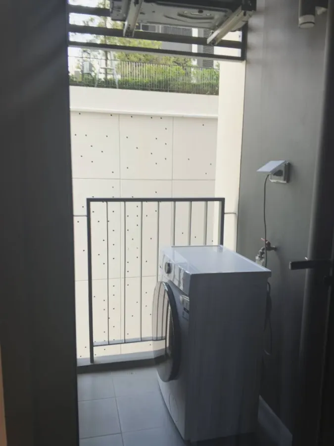 ให้เช่า Reference Sathorn - Wongwianyai ห้องสตูดิโอ ชั้น 9 ตกแต่งคุมโทน เครื่องใช้ไฟฟ้าครบครัน จองด่วน