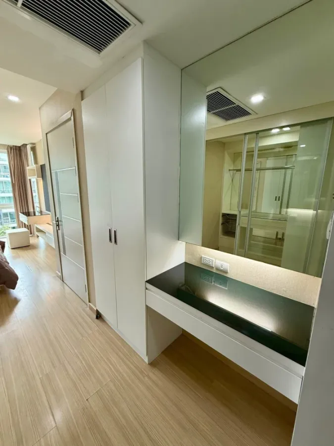 Condo Apus for rent, ready to move in, spacious and comfortable room, complete with amenities, reserve now.