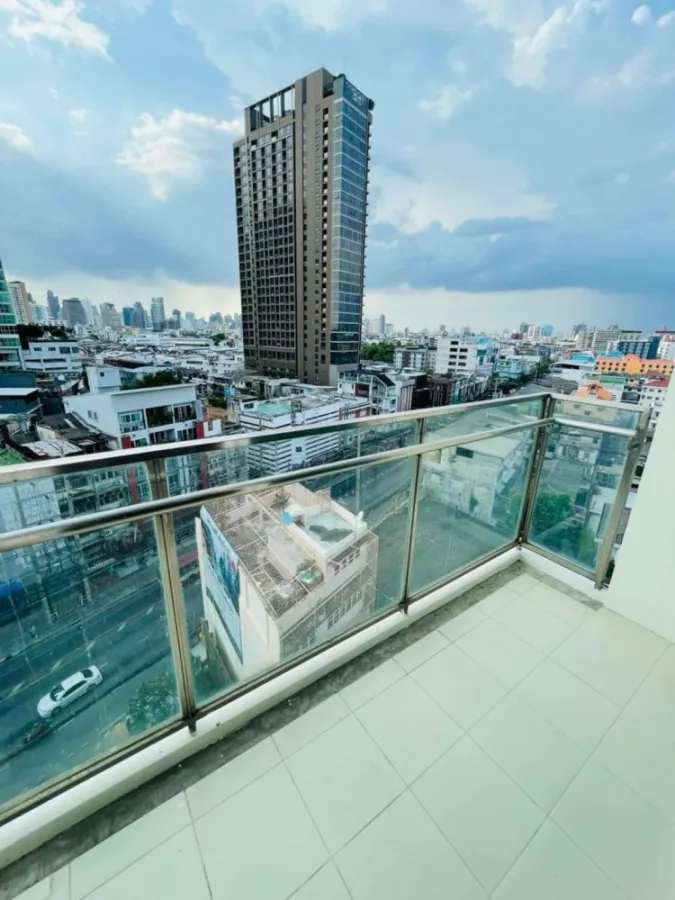 ขาย ให้เช่า!! คอนโด เดอะ บลูม สุขุมวิท 71 ห้องสวย สภาพใหม่ วิวสระว่ายน้ำ พร้อมอยู่ได้เลย ห้ามพลาด!!