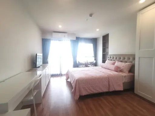 For rent urgently!! Condo Lumpini Ville Phatthanakan-Srinakarin, beautiful view, new room, full furniture, book now!!