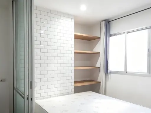 Selling a lovely unit at Lumpini Mega City Bangna. Features include high-quality wallpaper and complete amenities. Book now! images