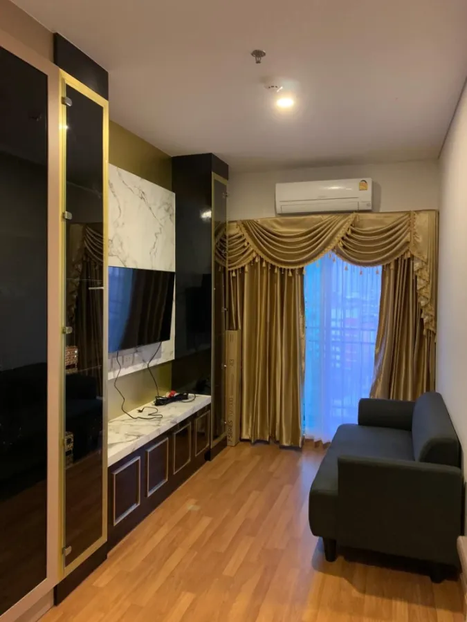 For rent, Lumpini Place Ratchada-Sathu, built-in room. Fully furnished Full facilities, book now.