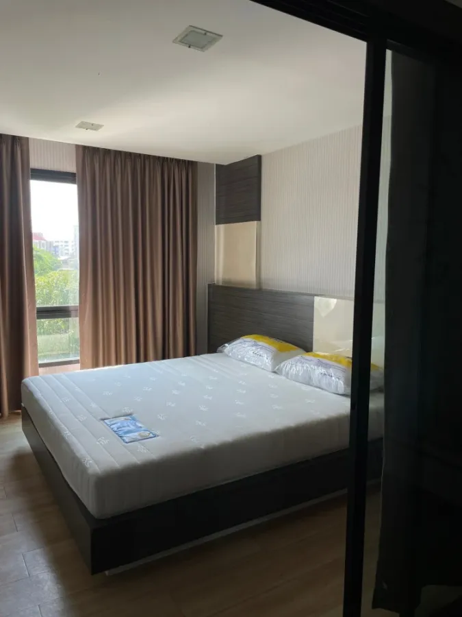 ให้เช่า Living Avenue Bangsaen ห้องน่าอยู่ ชั้น 3 ทำเลดี เฟอร์นิเจอร์ครบครัน ดีแบบนี้จะรออะไร