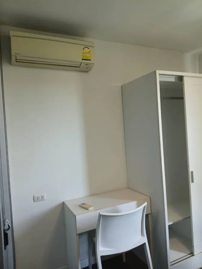 For rent: dcondo Campus Resort Rangsit, 7th floor, fully furnished, ready to move in. Book now!