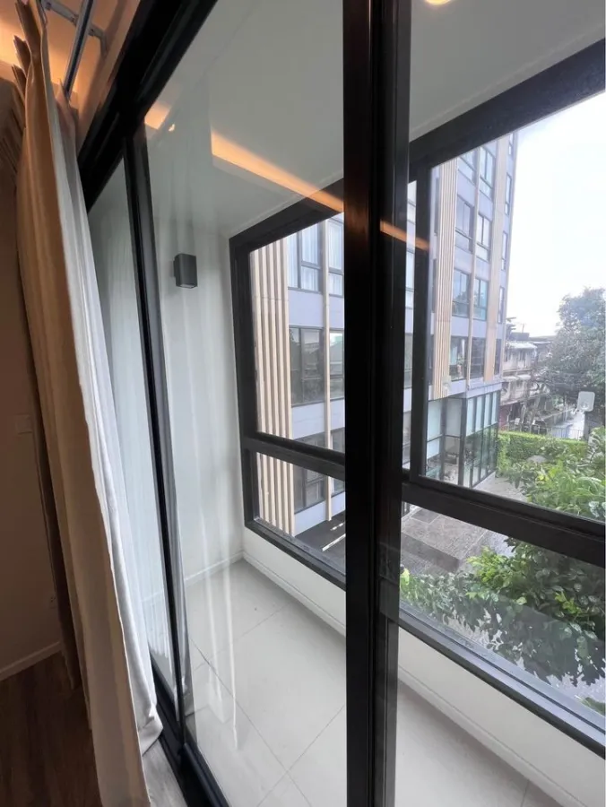 Condo for rent IKON Sukhumvit 77, corner room, quiet, not next to anyone, economical price, hurry and reserve now.