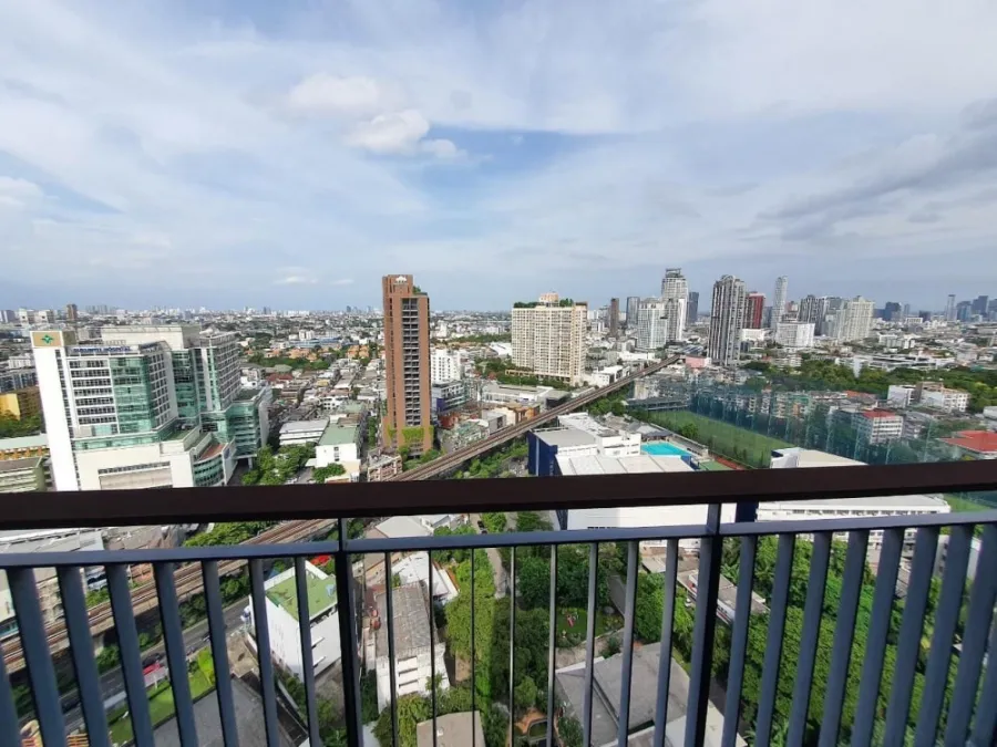 ขาย คอนโด ริทึ่ม สุขุมวิท 42 ห้องสะอาด ไม่ติดลิฟท์ ไม่ติดห้องขยะ ไม่ร้อนแดด เฟอร์ครบ