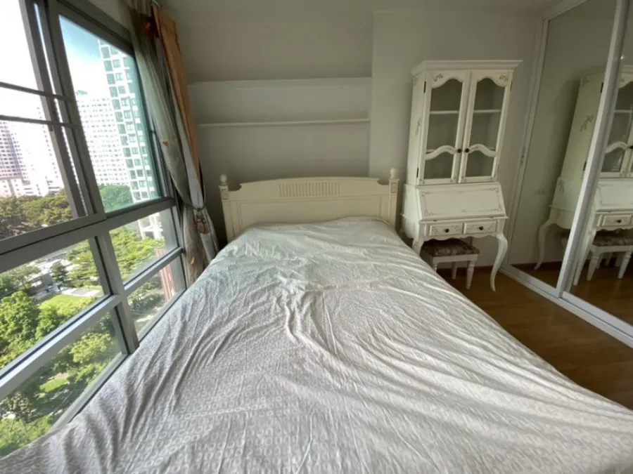 For rent!! Condo U Delight @ On Nut Station, 10th floor, pool view. Fully furnished Ready to move in!!