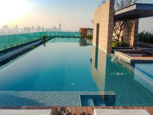 Sell U Delight Residence Pattanakarn-Thonglor, size 35 sq m, near Airport Link, miss it and have to regret.
