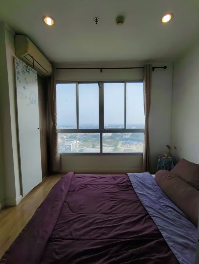 For rent: Lumpini Ville Chaengwatthana Pakkret, 20th floor unit with beautiful, unblocked view. Convenient location. Don't miss out!