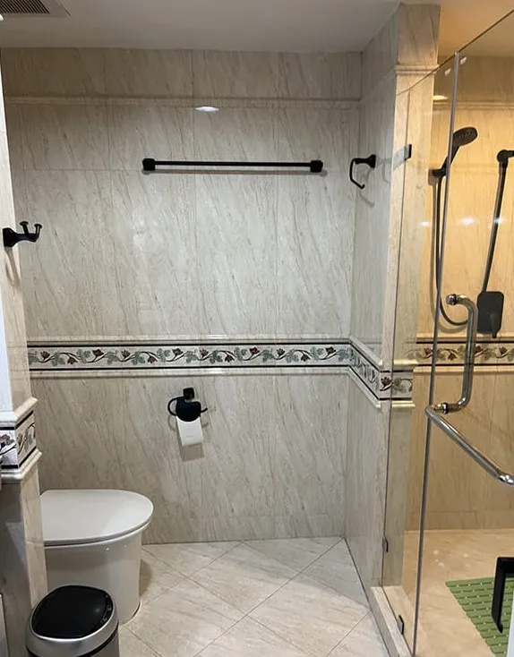 ขาย บ้าน สิริ สาทร ตกแต่งวอลเปเปอร์ Built in Furniture ไม้บางส่วน พื้นที่ใช้สอยเยอะมาก ห้ามพลาดเลย