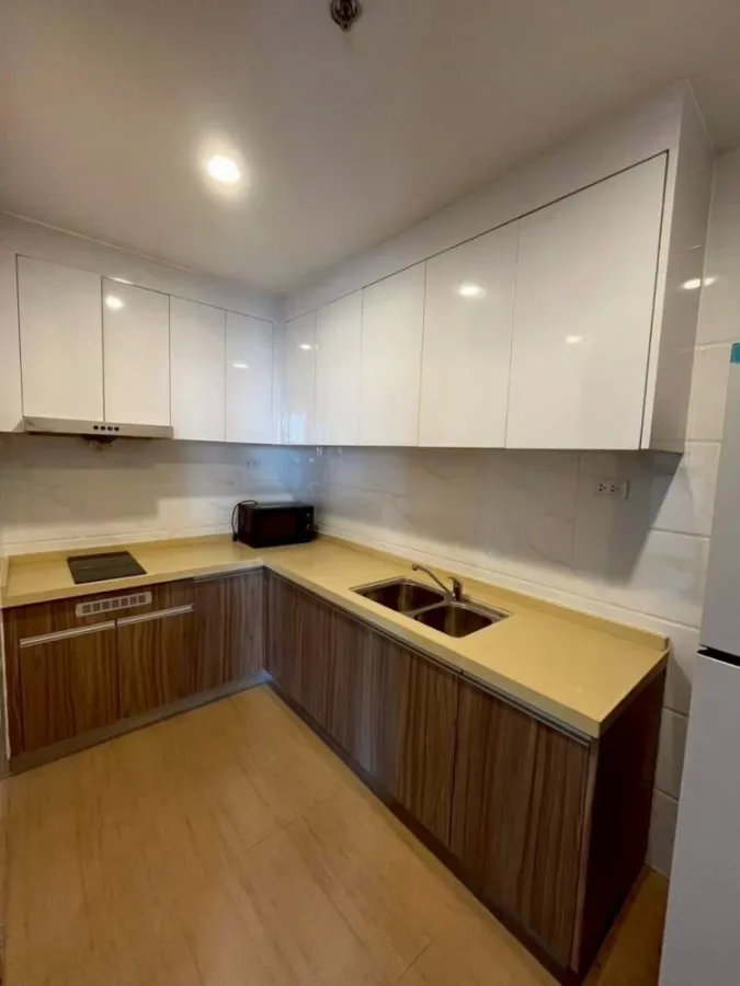 For rent!! Artisan Ratchada Condo, 12th floor, Building C, beautiful room, convenient transportation, great price, reserve now!!