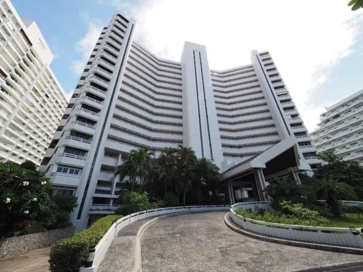 ให้เช่า Grand Condotel ชั้น 21 วิวสระว่ายน้ำ บรรยากาศดีสุดๆ เฟอร์นิเจอร์ครบชุด พลาดไม่ได้แล้ว