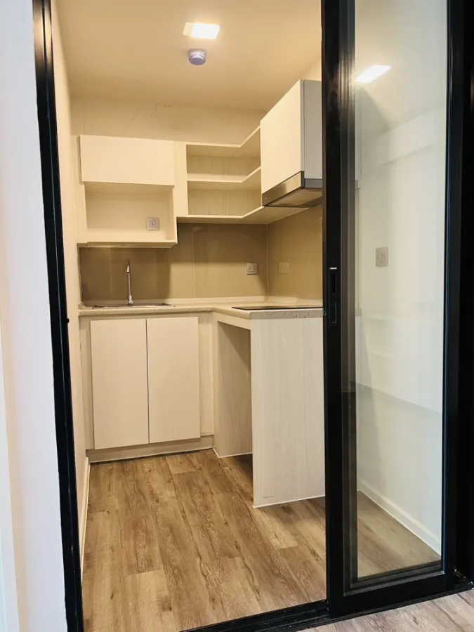payment Atmoz Chaengwattana, the most beautiful room, pool and garden view, 2 bedrooms, fully furnished, very livable, book now.