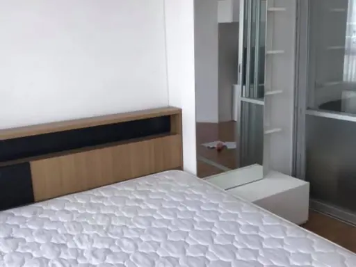 Condo Lumpini Park Rama 9-Ratchada for rent, a simple and comfortable room for rent with an affordable price.