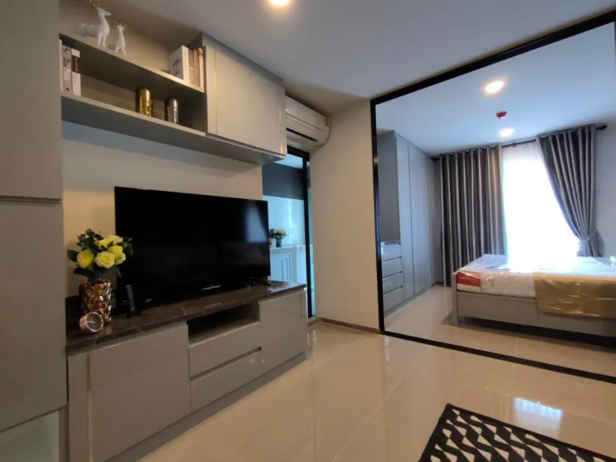 ขาย รีช พหลโยธิน52 ห้องสว่างมองแล้วสบายตา กั้นประจกแยกเป็นสัดส่วน ตกแต่งพร้อมอยู่ อย่ารอช้า จองเลย