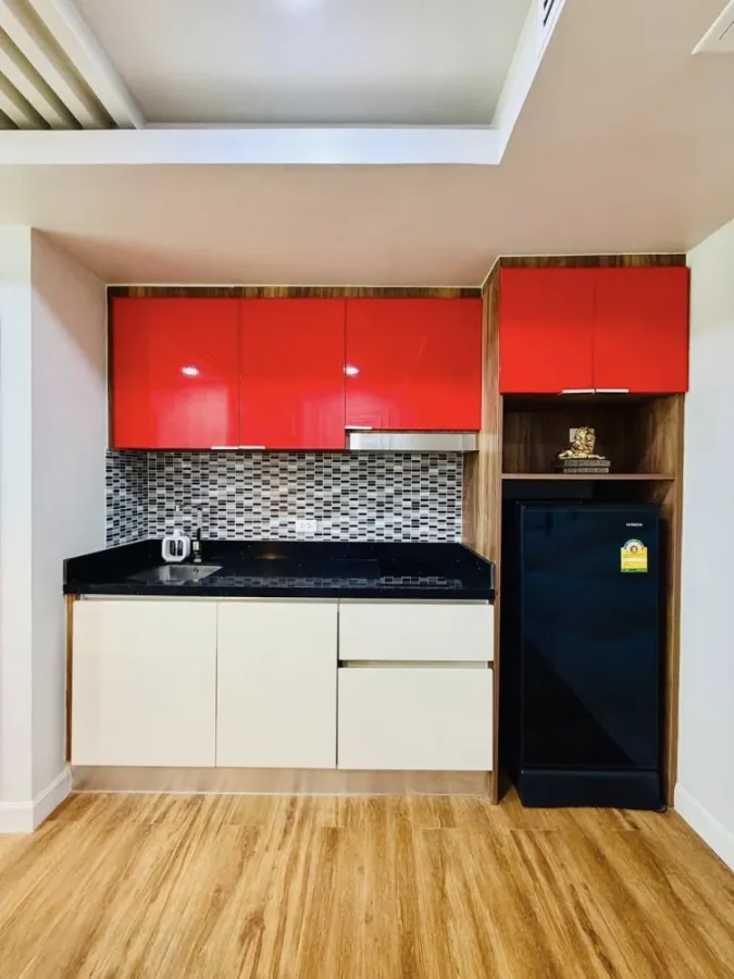 Selling a spacious and comfortable Dusit Grand Park condo with complete amenities. Book now!