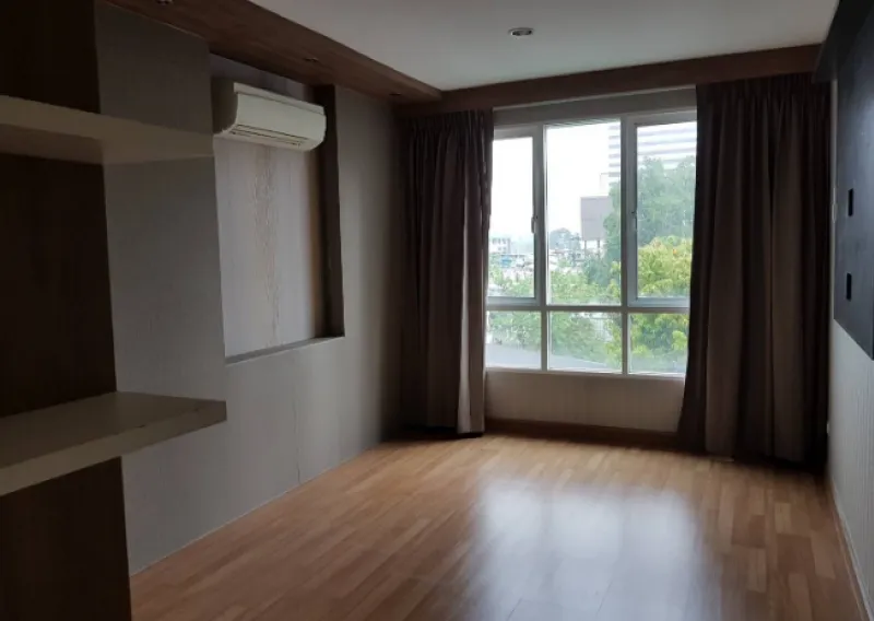 ขายด่วน voque sukhumvit 16 วิวเมืองสวย เพื่ออาศัยหรือการลงทุนก็คุ้มค่าแน่นอน
