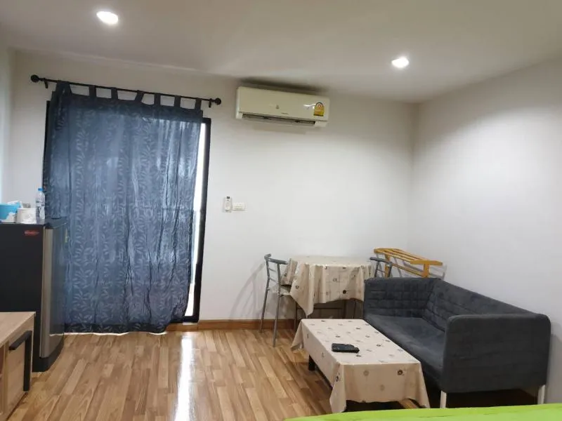 For rent, Regent home 15 Chaengwattana, new furniture, ready to move in. Drag your bag.