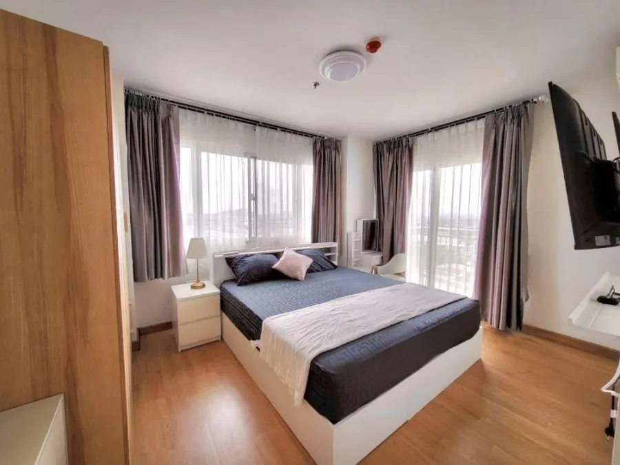 For rent Supalai Vista Sriracha - Laem Chabang Port Intersection, high floor room, open to the breeze all day, book now.