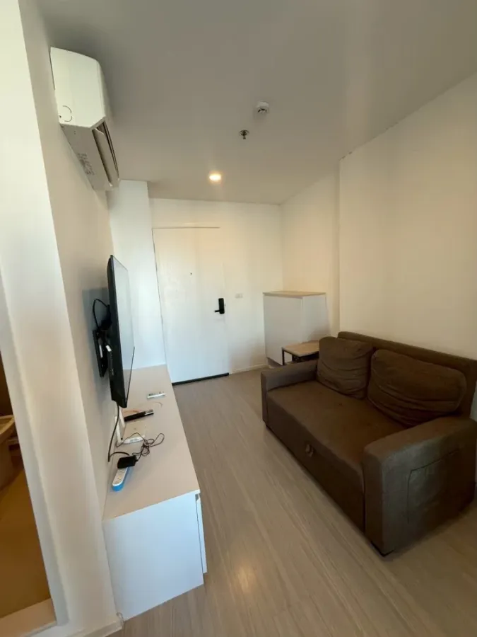 For sale or rent: DENIM JATUJAK, 1 bedroom, 1 bathroom, high-quality built-in furniture. Move-in ready!