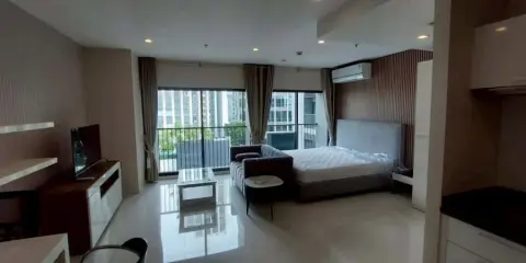 ให้เช่าคอนโด Noble Remix สุขุมวิท 36 ห้องสตูดิโอ ชั้นสูง มาพร้อมสิ่งอำนวยความสะดวกครบ จองเลย