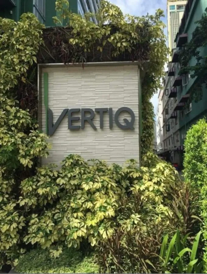 Condo for sale, Vertic Rama 4, ready to move in. Decorated in a simple style, very livable, fully furnished, end here in one place.