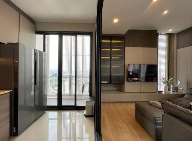 ขาย เดอะ ไลน์ พหลฯ-ประดิพัทธ์ ห้อง Rare Item ตกแต่งครบพร้อมอยู่ ชั้น 46 ได้วิวดี อย่าพลาดเลยจ้า