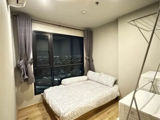 For sale: Brix Condominium, prime location, very convenient to travel, fully equipped with facilities, don't miss it. images