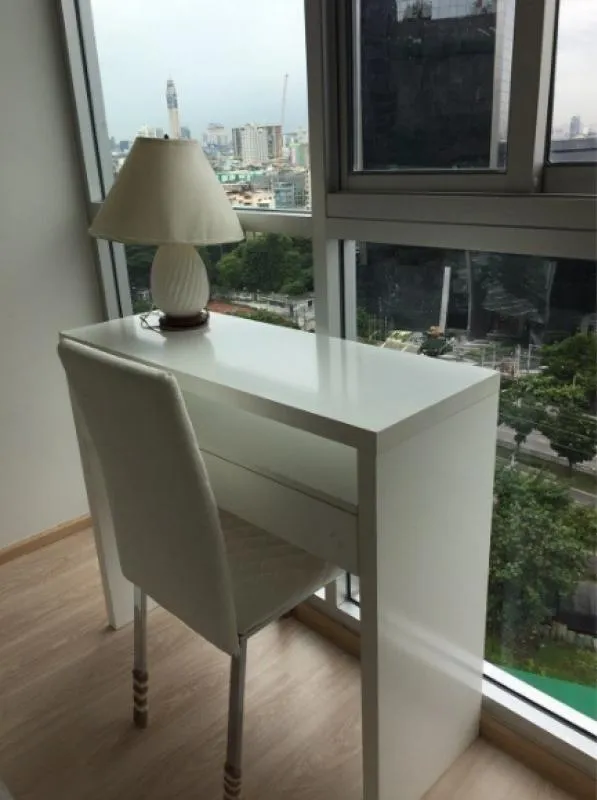 [Sell] Noble Revolve Ratchada, the price includes everything in the room, very good value. move in immediately The number of rooms is limited.