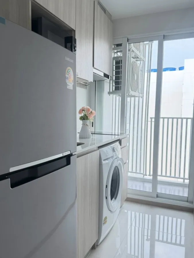 For rent: The Origin Phaholyothin 57, fully furnished and equipped with appliances. Just bring your suitcase and move in! Don't wait!