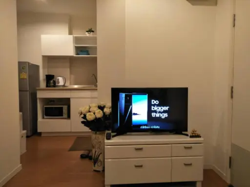 Condo for rent, Lumpini Park Rattanathibet-Ngamwongwan, 11th floor, corner room, very private Move in.