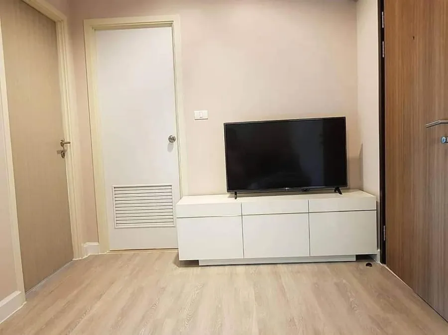 Condo for rent Metroluxe Kaset, room on the side of the road, does not hit the building Comes at a very friendly price Let me tell you that you should