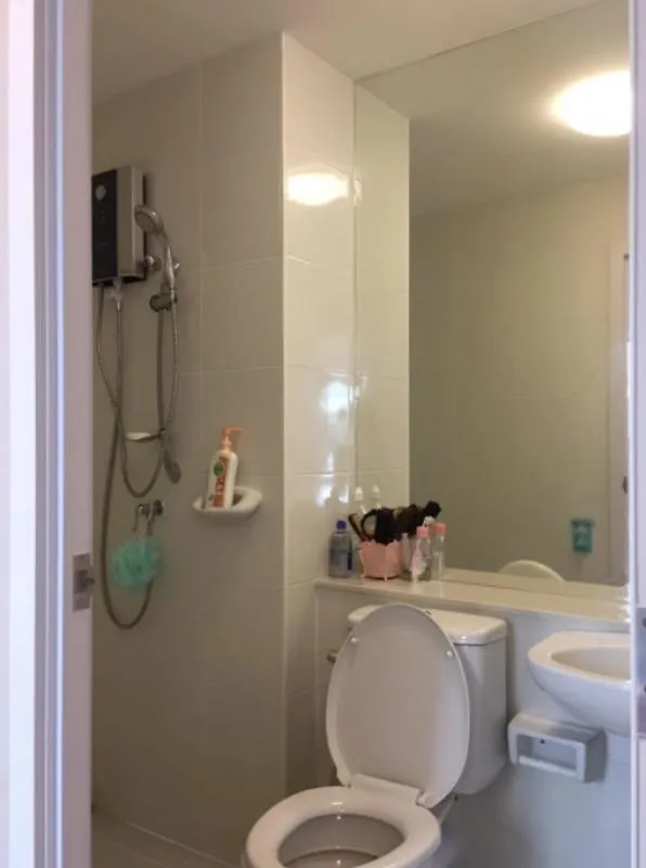 For Rent พลัมคอนโด แจ้งวัฒนะ สเตชั่น ห้องสวย ราคาโดน ลมดี อากาศเย็นทั้งปี อย่ามัวแต่มองจองเลยจ้า