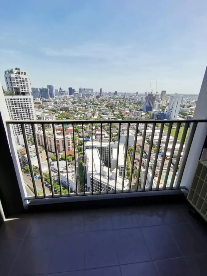 For sale Chapter One, Midtown, Ladprao 24, North room, furniture, complete electrical appliances, get it now.