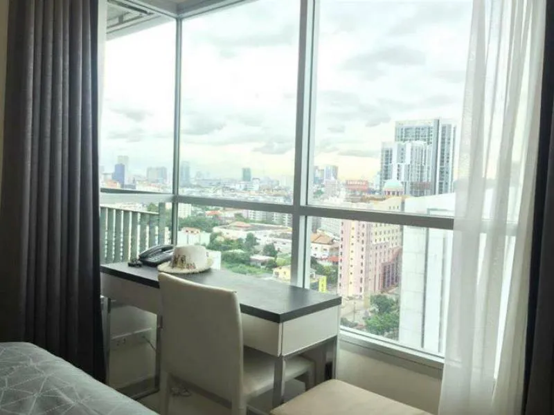 **Condo for sale Life Ratchaphisek** Convenient transportation affordable price Hurry up and book now!!