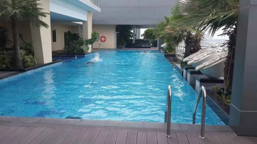 Condo for rent Abstracts​ Phahonyothin​ park, near MRT & BTS, 1 bedroom, 1 bathroom, you can keep your bags in.