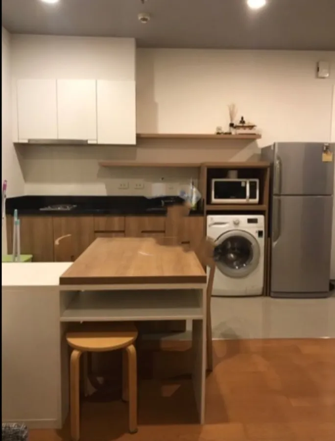 Condo for sale, rent, Blocs 77, 28th floor, beautiful view, wide room, ready to move in, near the train station, hurry up to reserve!!