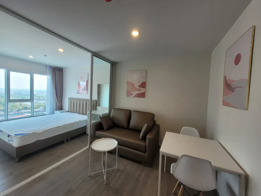ปล่อยเช่า คอนโด Regent Home บางนา ห้องน่าอยู่ เฟอร์ เครื่องใช้ไฟฟ้าครบ ชั้น 24 วิวสระน้ำ รีบมาจองเลยจ้า